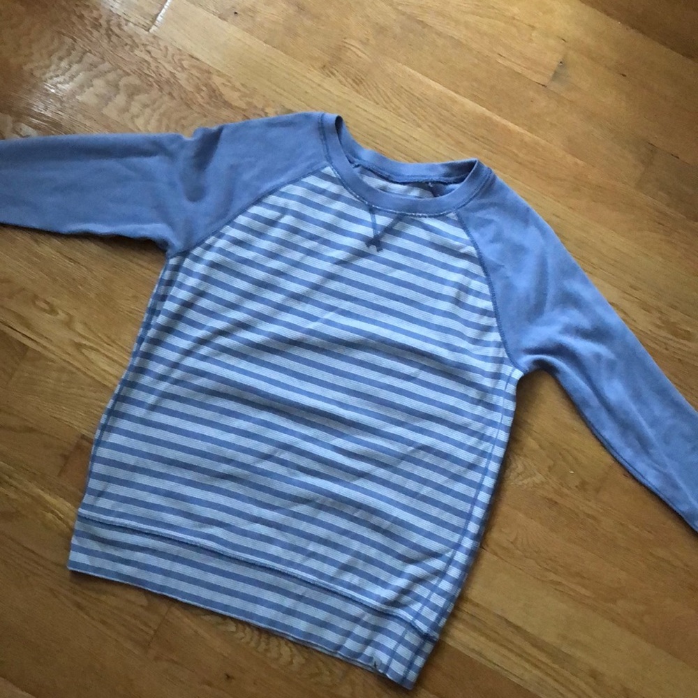 Eddie Bauer crewneck longsleeve